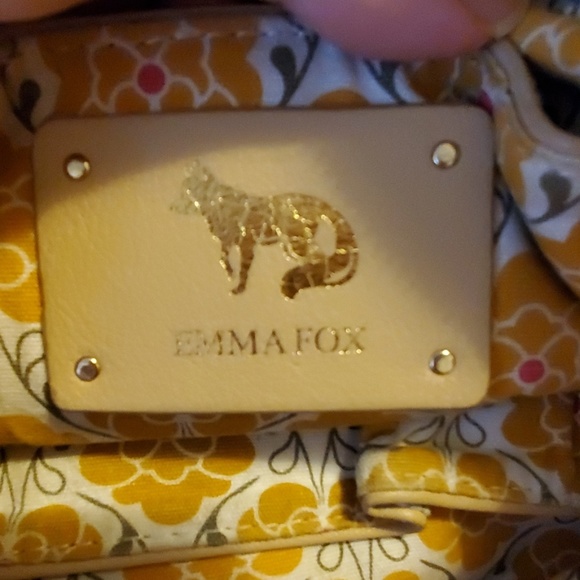 Emma Fox brand purse 🐾🐶 Beautiful must have= CLOSET CLOSING - Picture 7 of 10